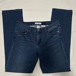 Calvin Klein Women’s Slim Straight Jeans